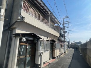 豊中市アドミリ戸建の物件外観写真